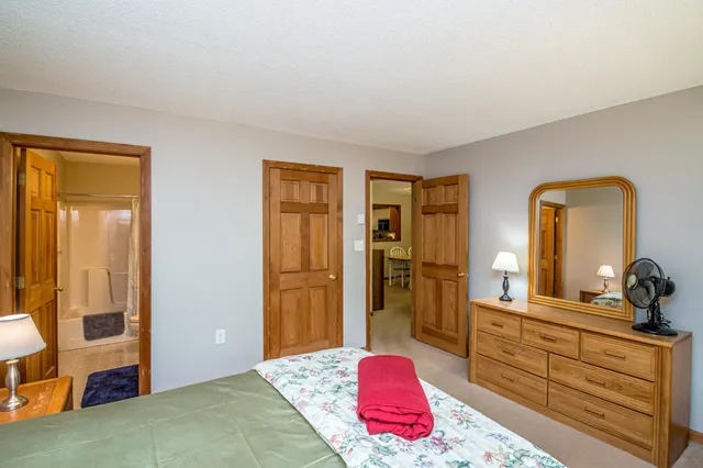 $350,000 | 17 Purple Finch Road, Unit 73, North Conway, NH 03860