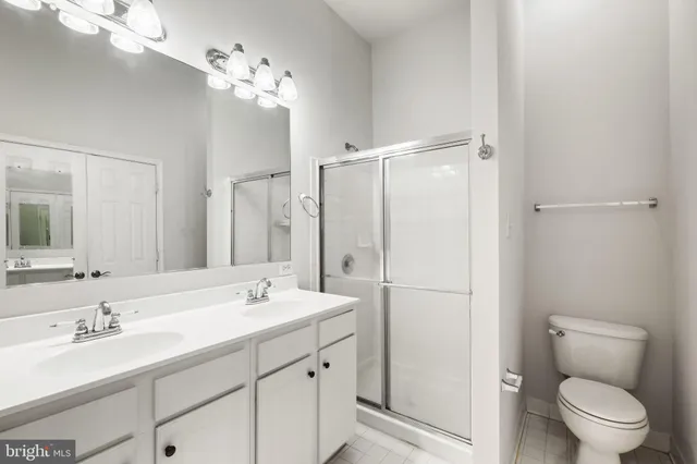 $699,999 | 449 Leaning Oak Street, Gaithersburg, MD 20878