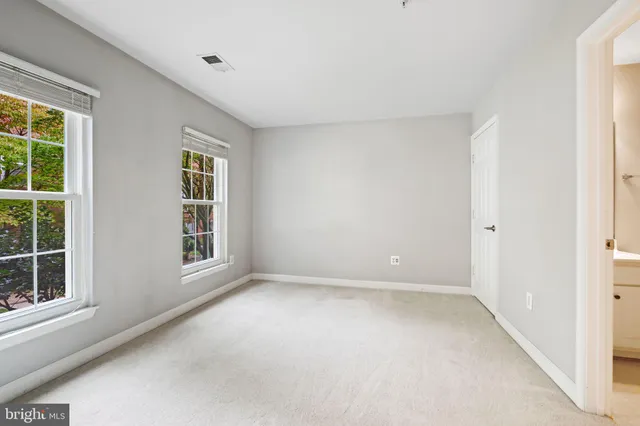 $699,999 | 449 Leaning Oak Street, Gaithersburg, MD 20878