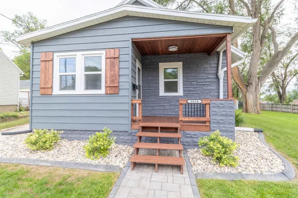 $215,000 | 2614 Morgan Street, Sioux City, IA 51104