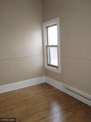 $975 | 118 Spring Street, Unit 2, Somerset, WI 54025