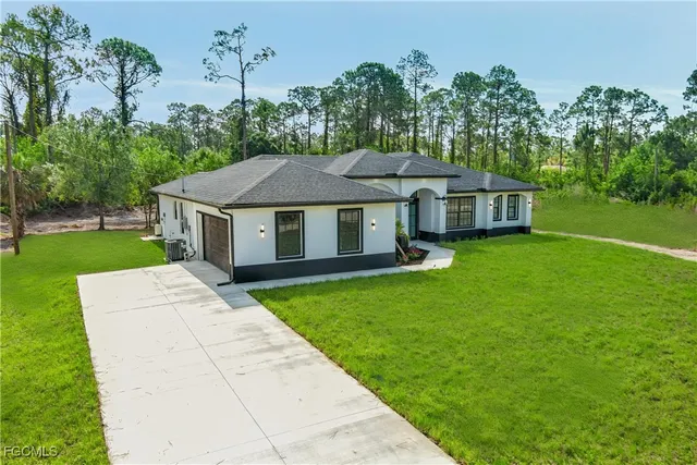 $525,000 | 1506 Eighth Avenue, Lehigh Acres, FL 33972