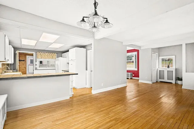 $319,900 | 3 West Linden Street, Duluth, MN 55811