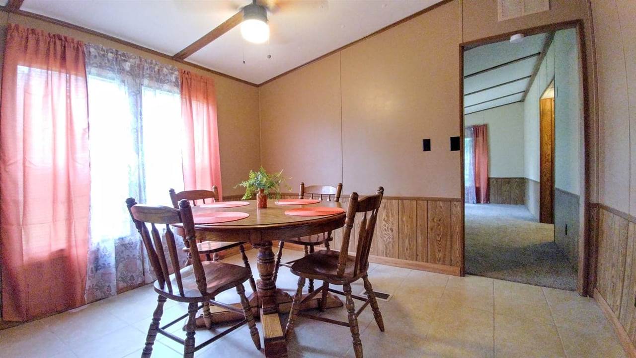 2265 South 29 Road Cadillac, MI 49601 - Photo 6 of 23 1867136-5.JPG