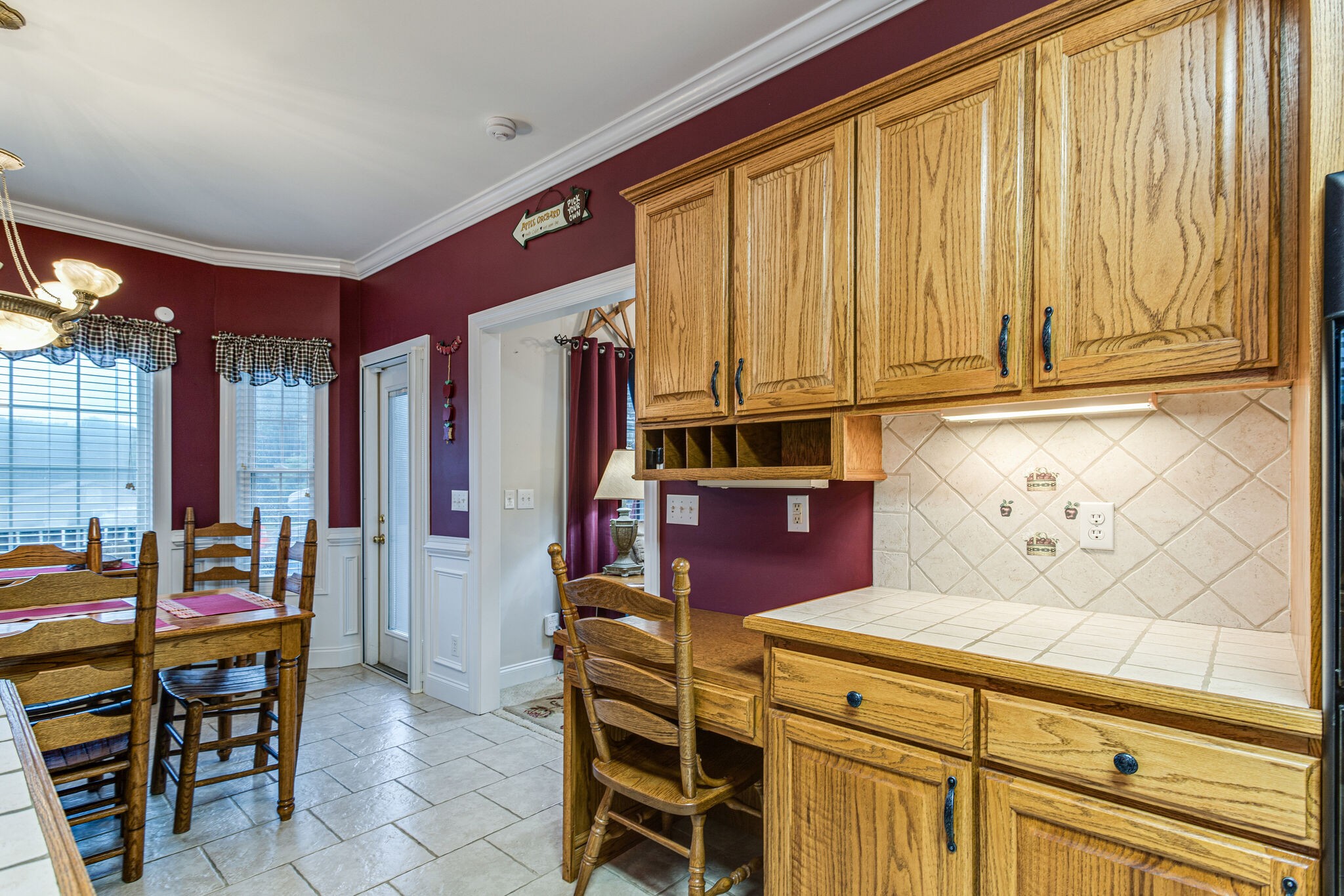 481 Matts Hollow Road Manchester, TN 37355 - Photo 19 of 42 a kitchen with a stove and cabinets
