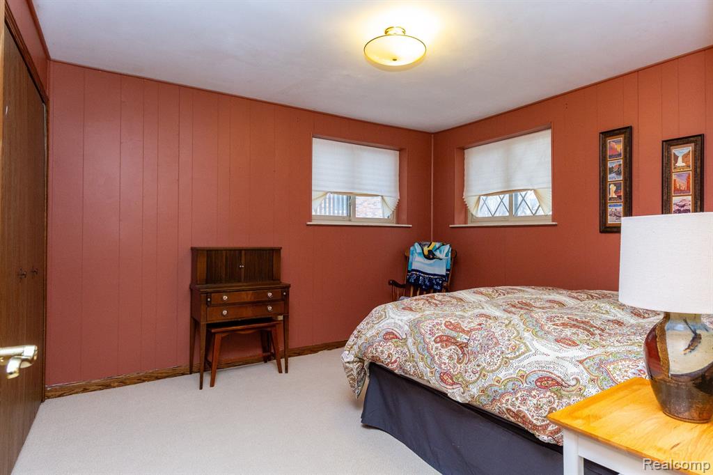 573 Lockmoore Court Rochester Hills, MI 48307 - Photo 37 of 59