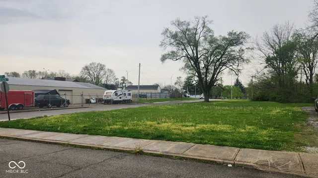 $13,000 | 403 West 17th Street, Anderson, IN 46016