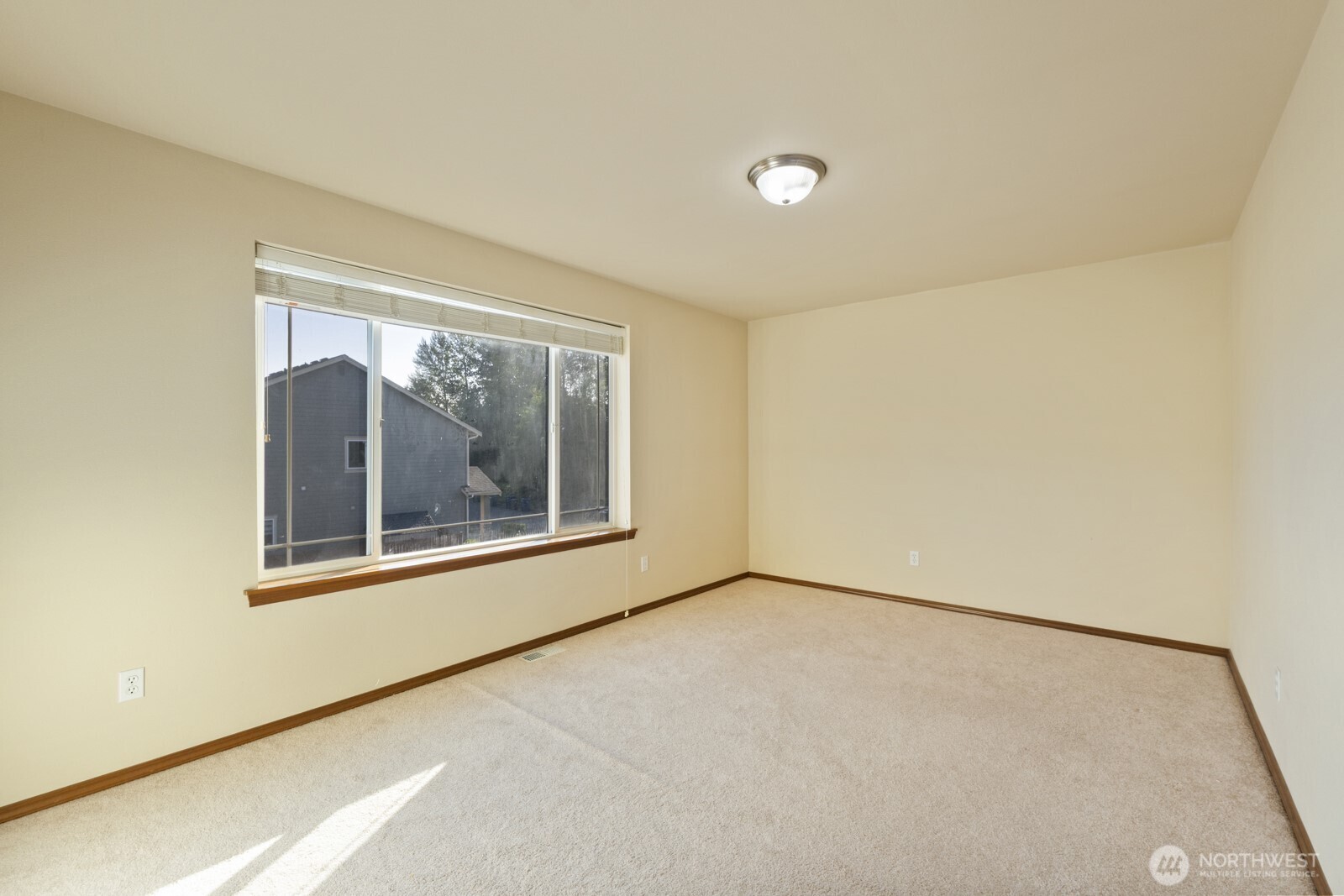 14611 46th Avenue Southeast Bothell, WA 98012 - Photo 21 of 27 Gallery Image 21