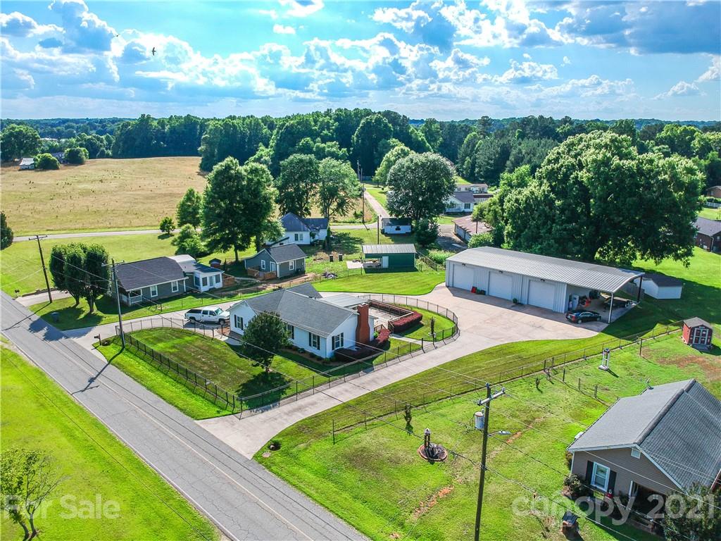 1222 Pump Station Road Kannapolis, NC 28081 - Photo 2 of 40 Gallery Image 2