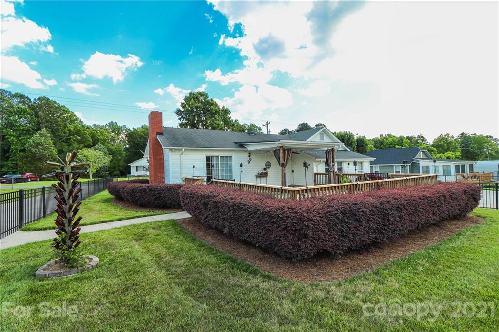 1222 Pump Station Road Kannapolis, NC 28081 - Photo 11 of 40 Gallery Image 11
