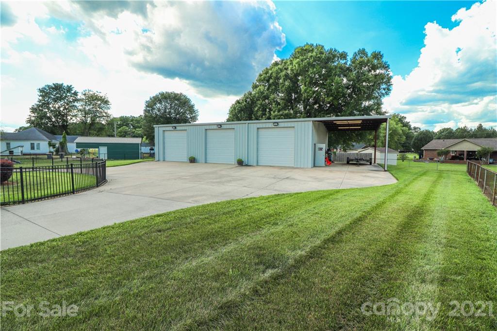 1222 Pump Station Road Kannapolis, NC 28081 - Photo 18 of 40 Gallery Image 18