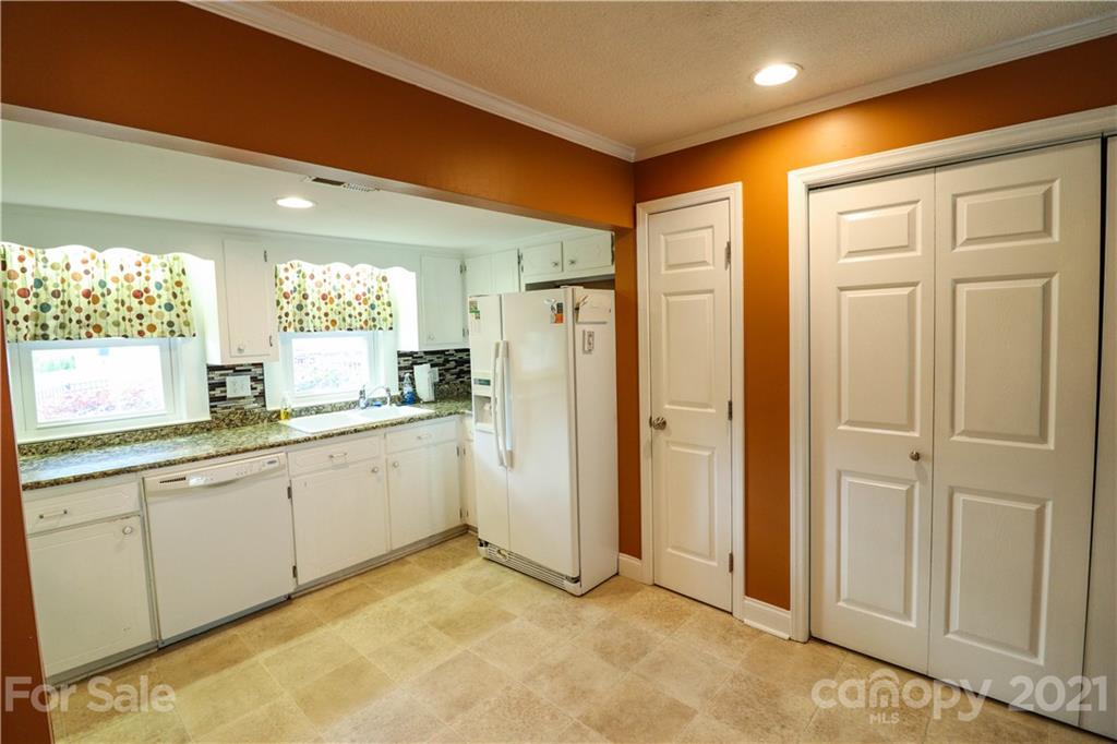 1222 Pump Station Road Kannapolis, NC 28081 - Photo 25 of 40 Gallery Image 25