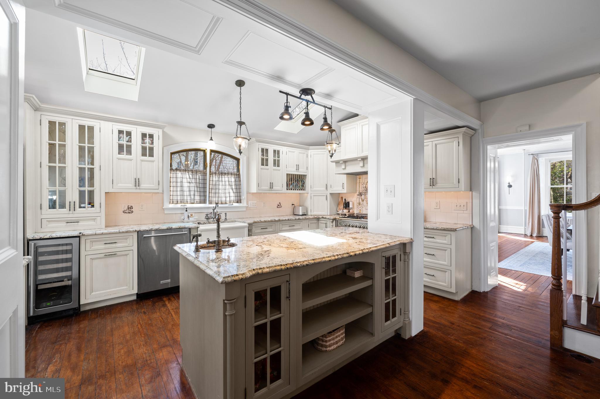 419 Conestoga Road Wayne, PA 19087 - Photo 11 of 38 Kitchen