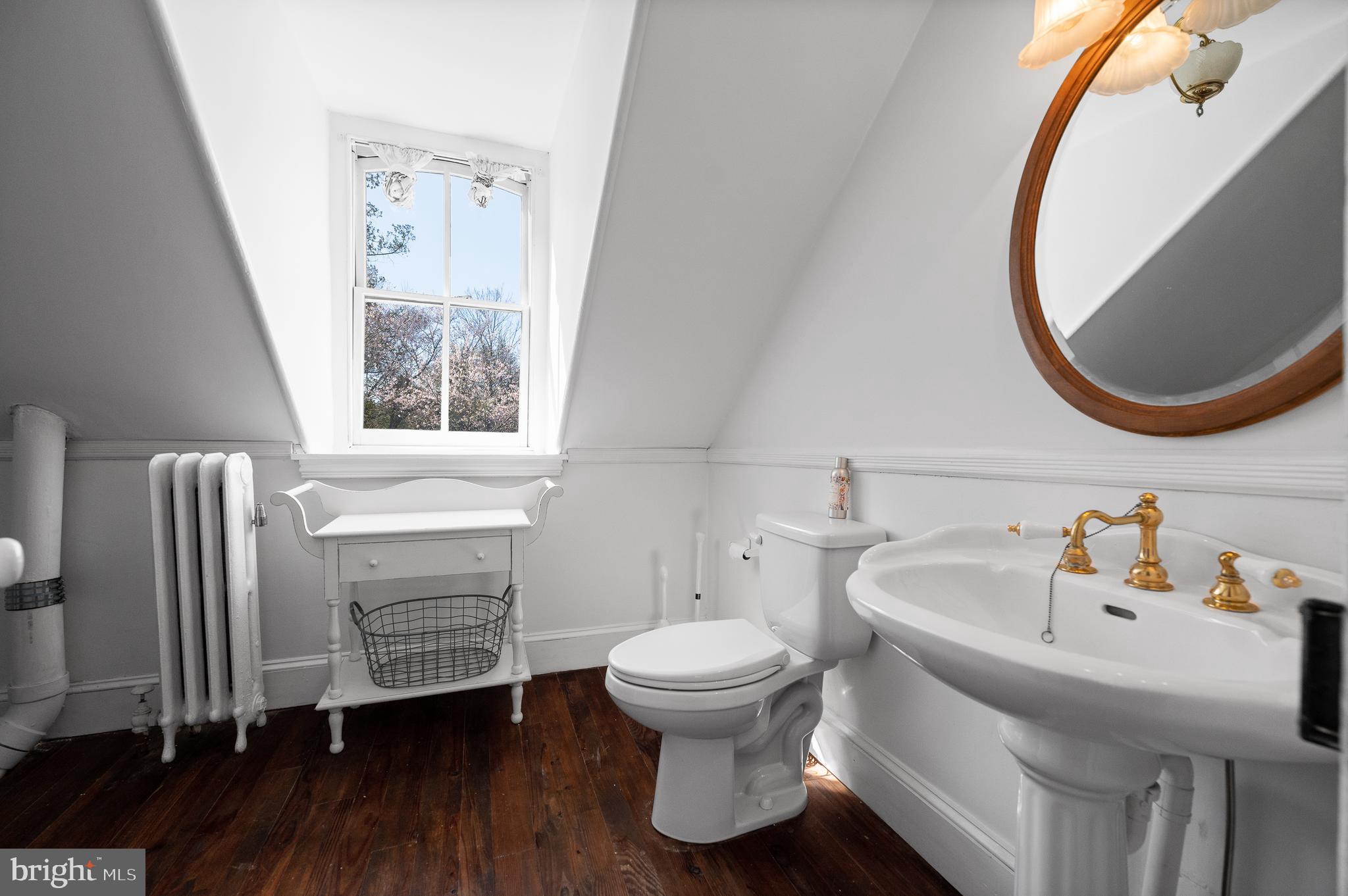 419 Conestoga Road Wayne, PA 19087 - Photo 29 of 38 Bathroom