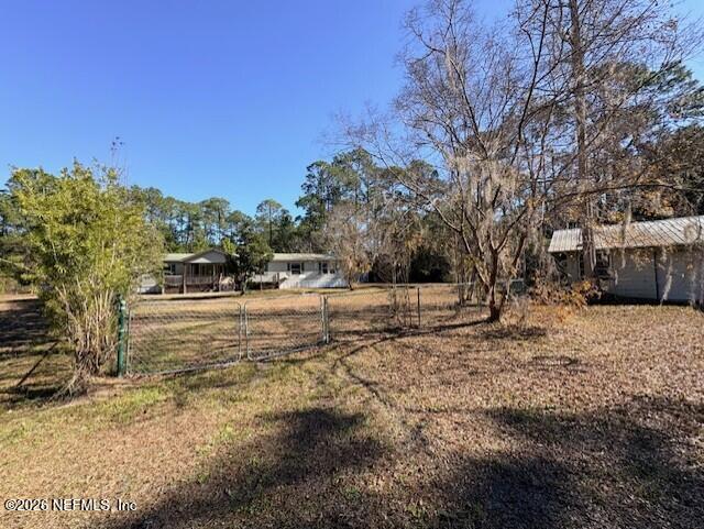 390 East River Road East Palatka, FL 32131 - Photo 7 of 36 FrontYardToHouse