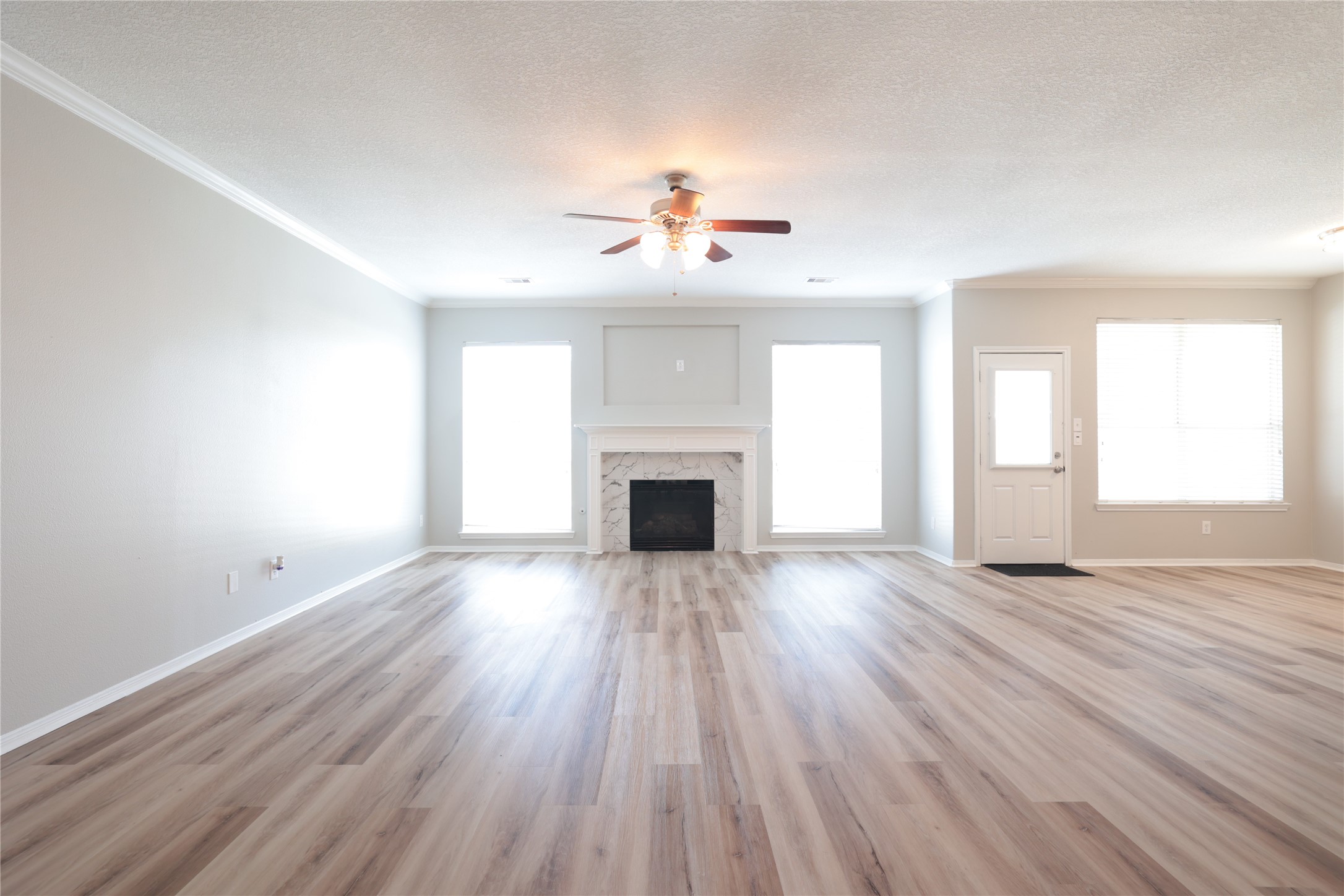 22310 Lamaster Lane Spring, TX 77373 - Photo 8 of 37