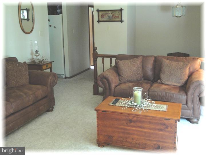 697 East Christine Road Nottingham, PA 19362 - Photo 3 of 9 Living Room