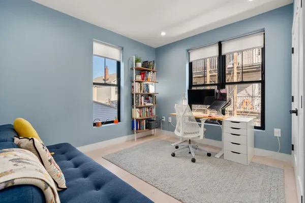 $1,150,000 | 3 South Whitney Street, Unit 4, Boston, MA 02120