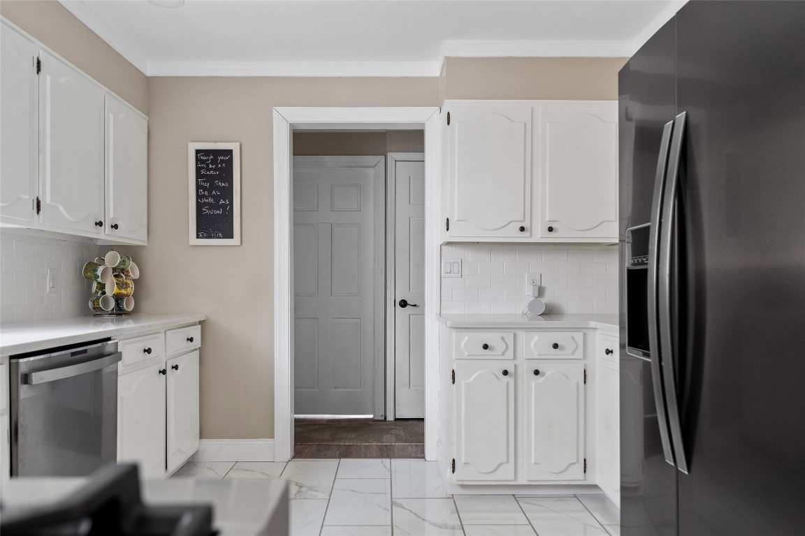 501 Midvale Road Vestal, NY 13850 - Photo 10 of 27 Gallery Image 10