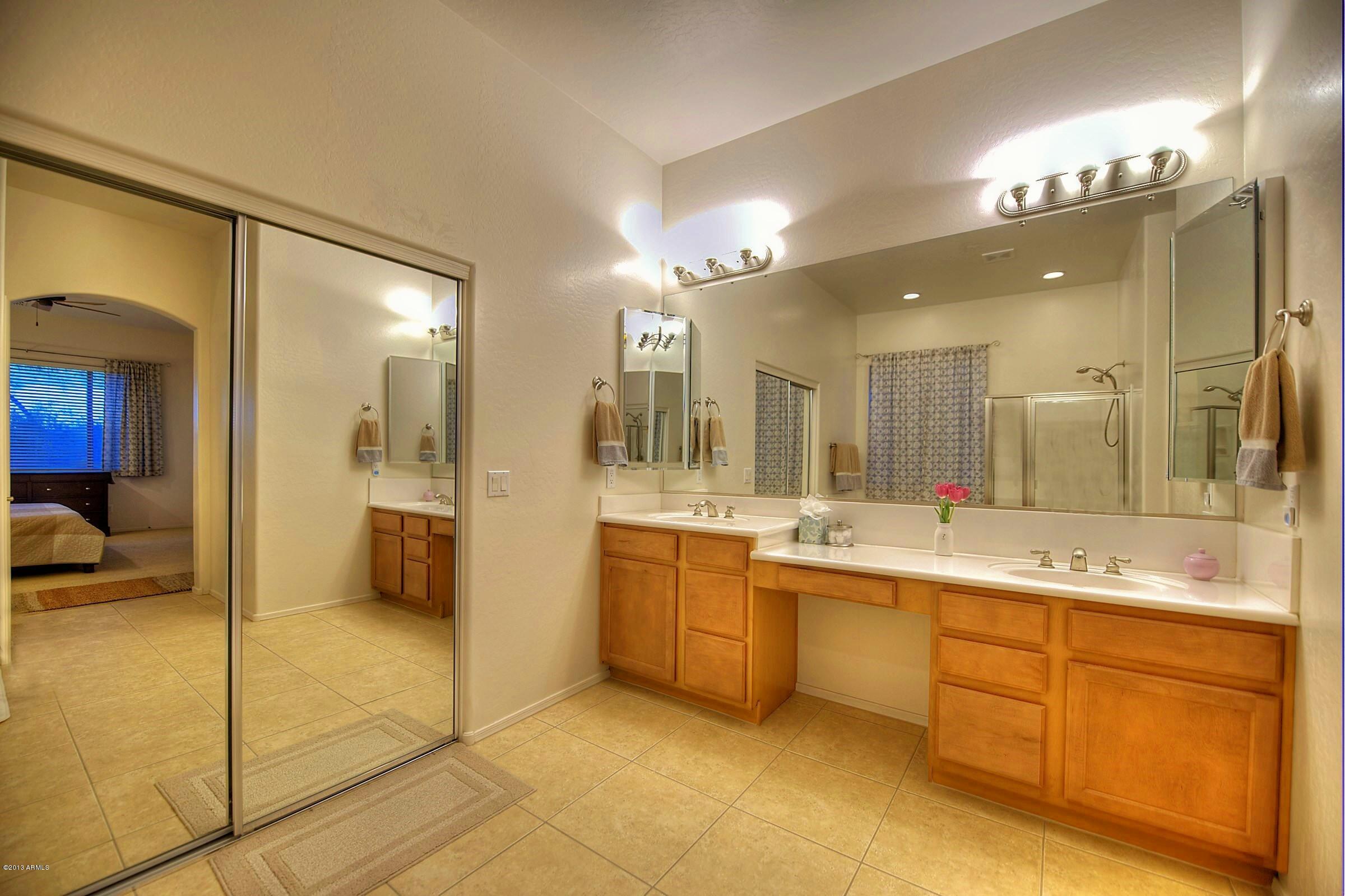 2323 West Apache Rain Road Phoenix, AZ 85085 - Photo 17 of 29 016_Master Bathroom