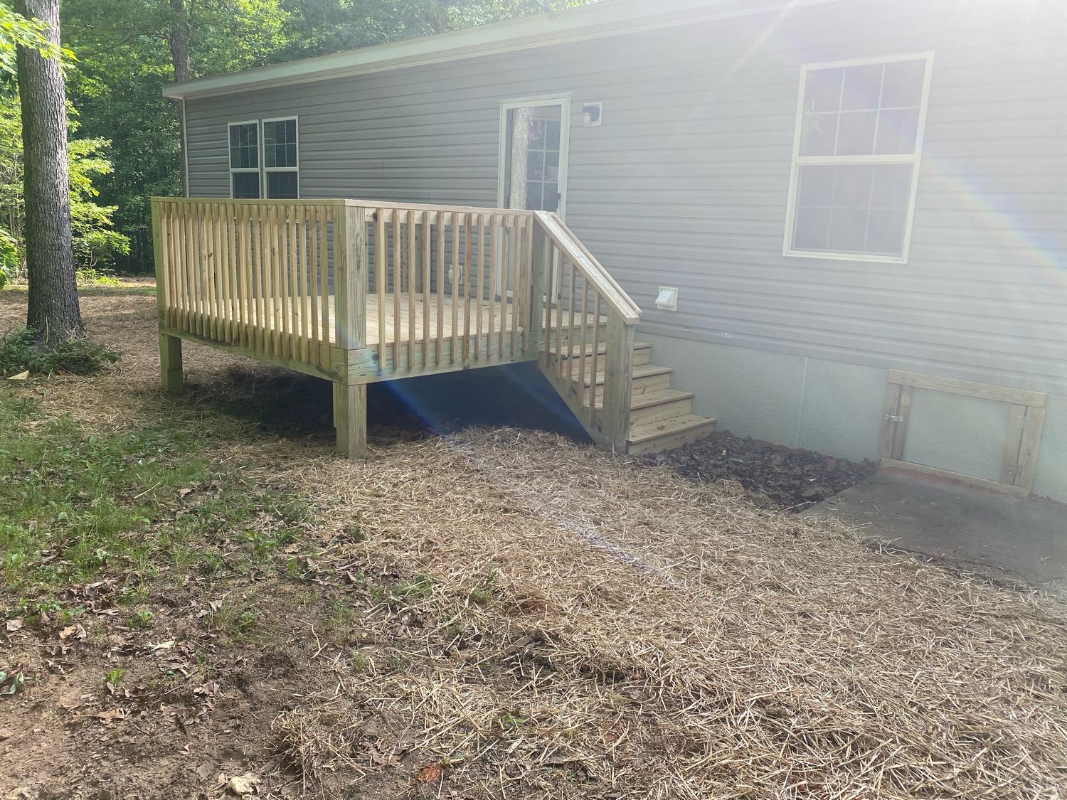 4006 Red House Road Appomattox, VA 24522 - Photo 9 of 11 a view of outdoor space and deck