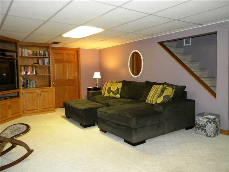 418 East Stop 13 Road Indianapolis, IN 46227 - Photo 9 of 22 Gallery Image 9