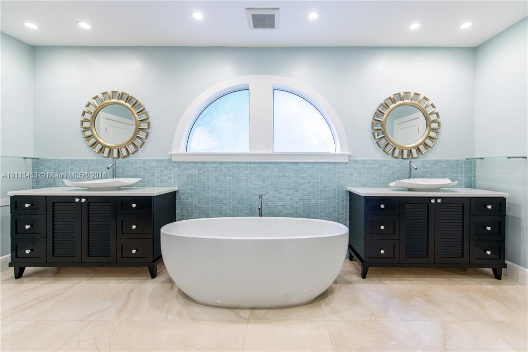 3500 Munroe Drive Coconut Grove, FL 33133 - Photo 13 of 28