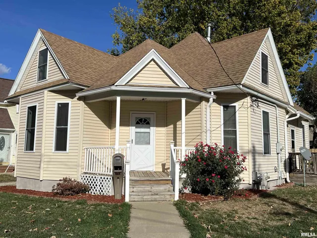 $124,900 | 500 North Diamond Street, Jacksonville, IL 62650
