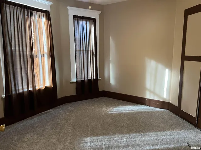 $124,900 | 500 North Diamond Street, Jacksonville, IL 62650