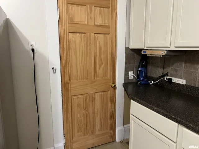 $124,900 | 500 North Diamond Street, Jacksonville, IL 62650