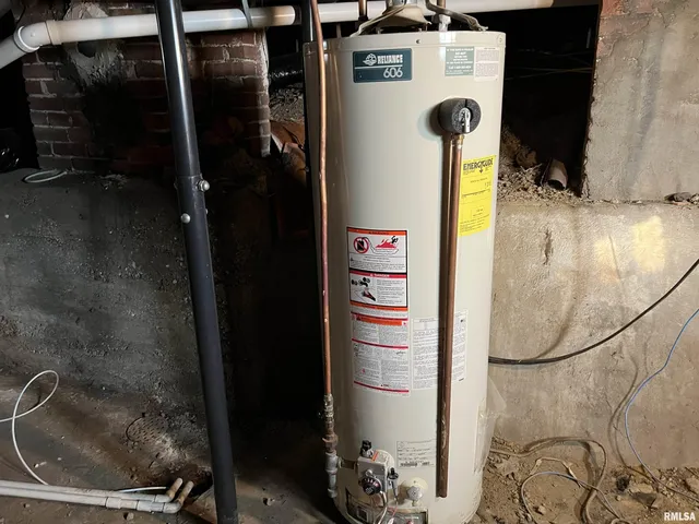 $124,900 | 500 North Diamond Street, Jacksonville, IL 62650