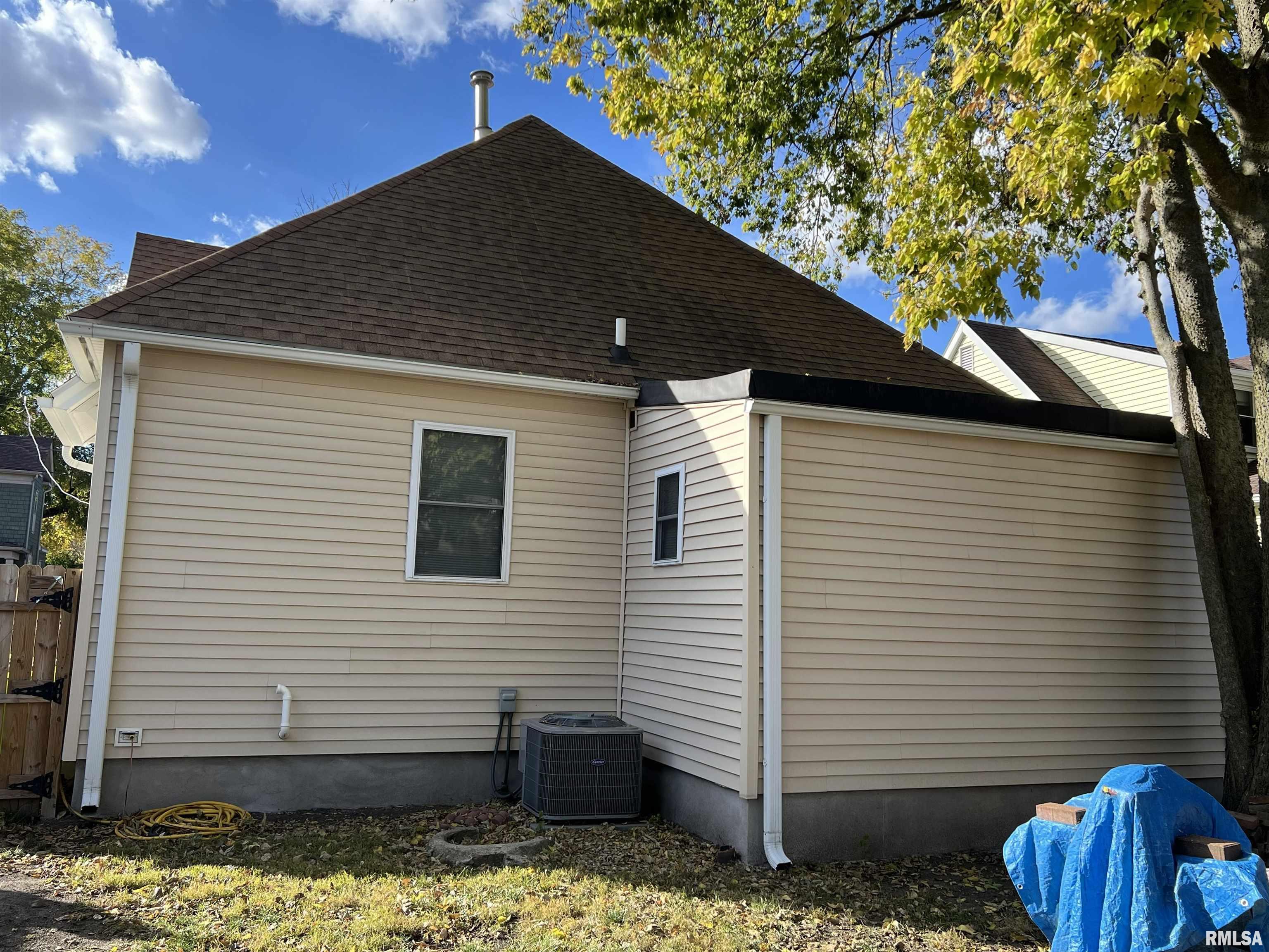 500 North Diamond Street Jacksonville, IL 62650 - Photo 6 of 44