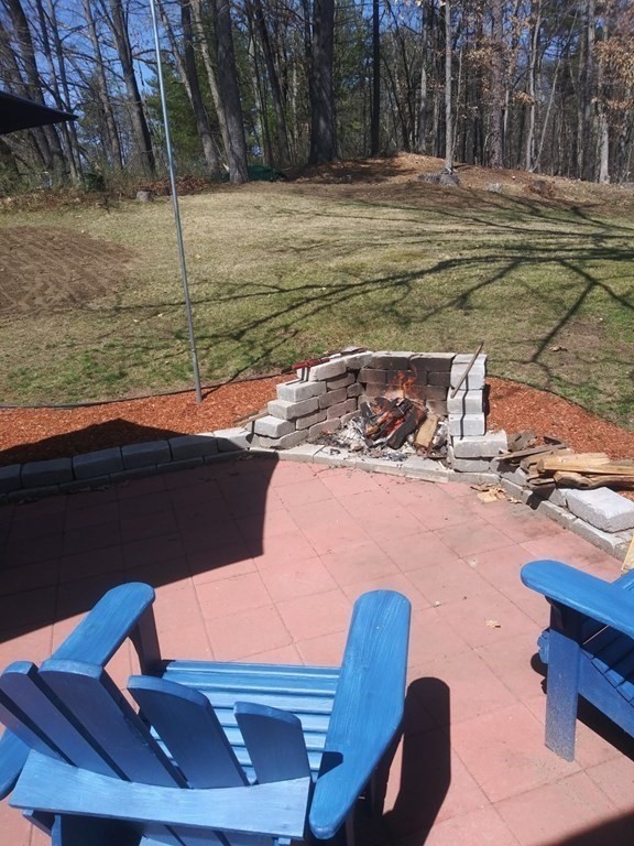 1 B Kittredge Road Shirley, MA 01464 - Photo 14 of 16 a view of outdoor space and seating area
