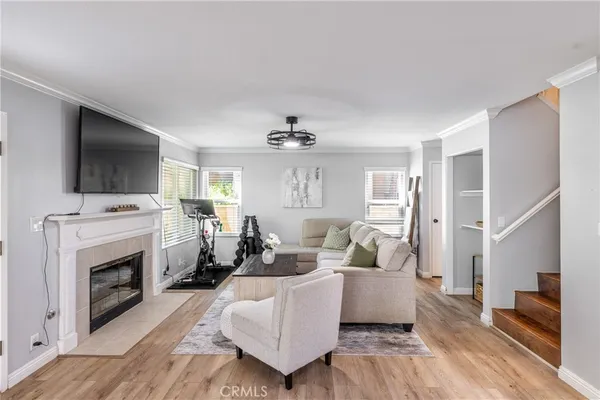 $499,900 | 22701 Copper Hill Drive, Unit 33, Saugus, CA 91350