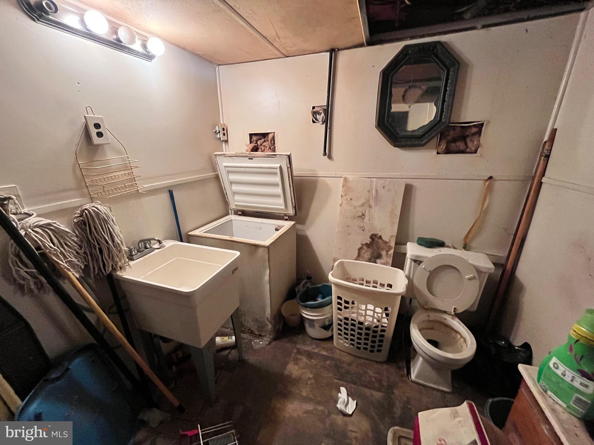 1919 Elston Street Philadelphia, PA 19138 - Photo 14 of 19