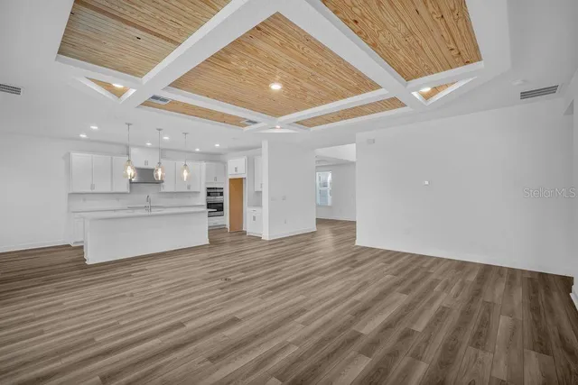 $651,999 | 3209 Lumber Fls Drive, Plant City, FL 33565