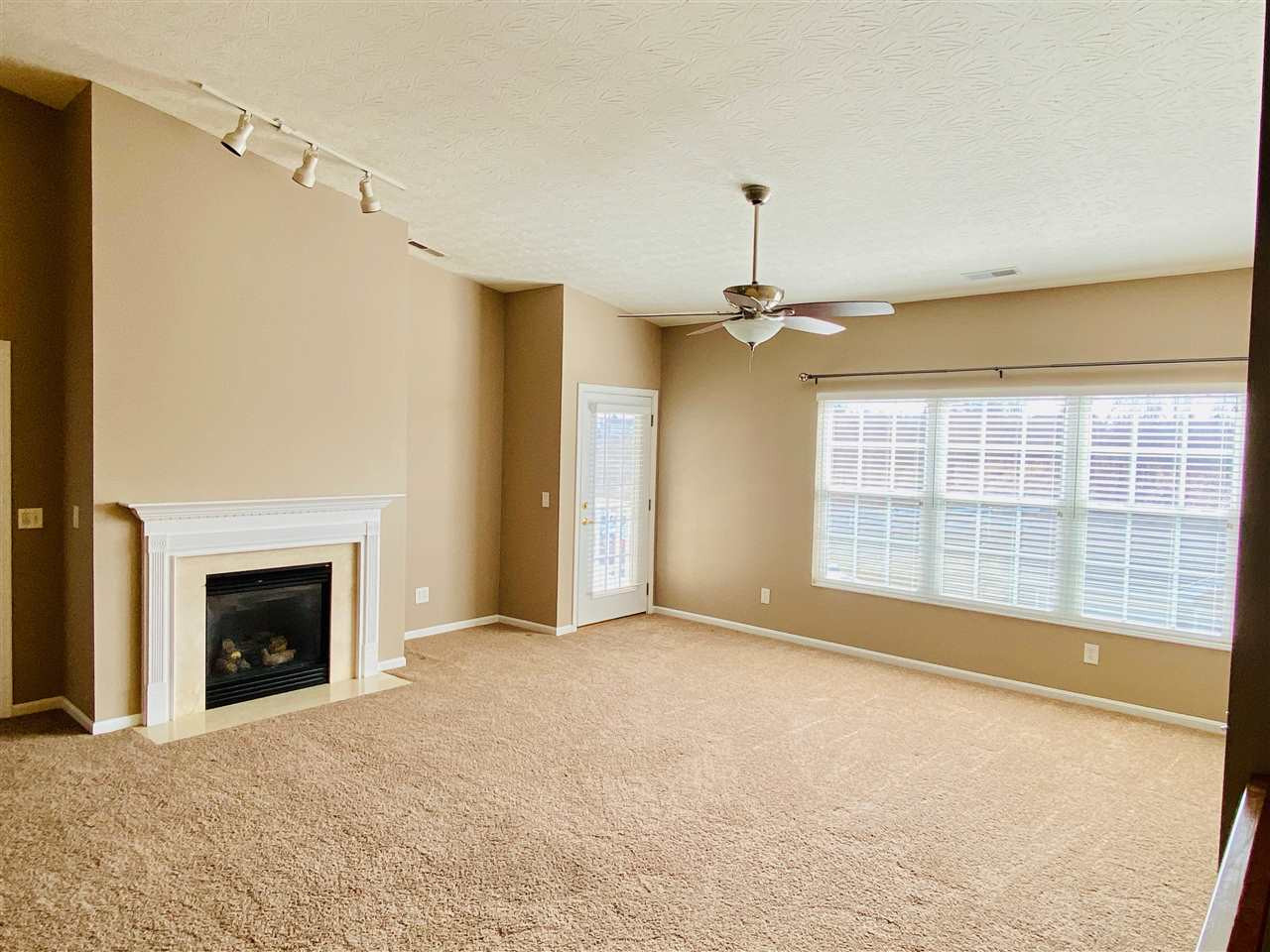 335 Ivy Ridge Drive Cold Spring, KY 41076 - Photo 3 of 34