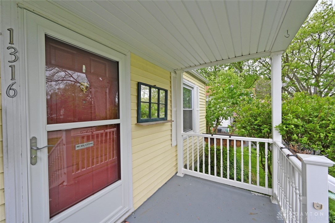 1316 Rochelle Avenue Kettering, OH 45429 - Photo 4 of 33 Gallery Image 4