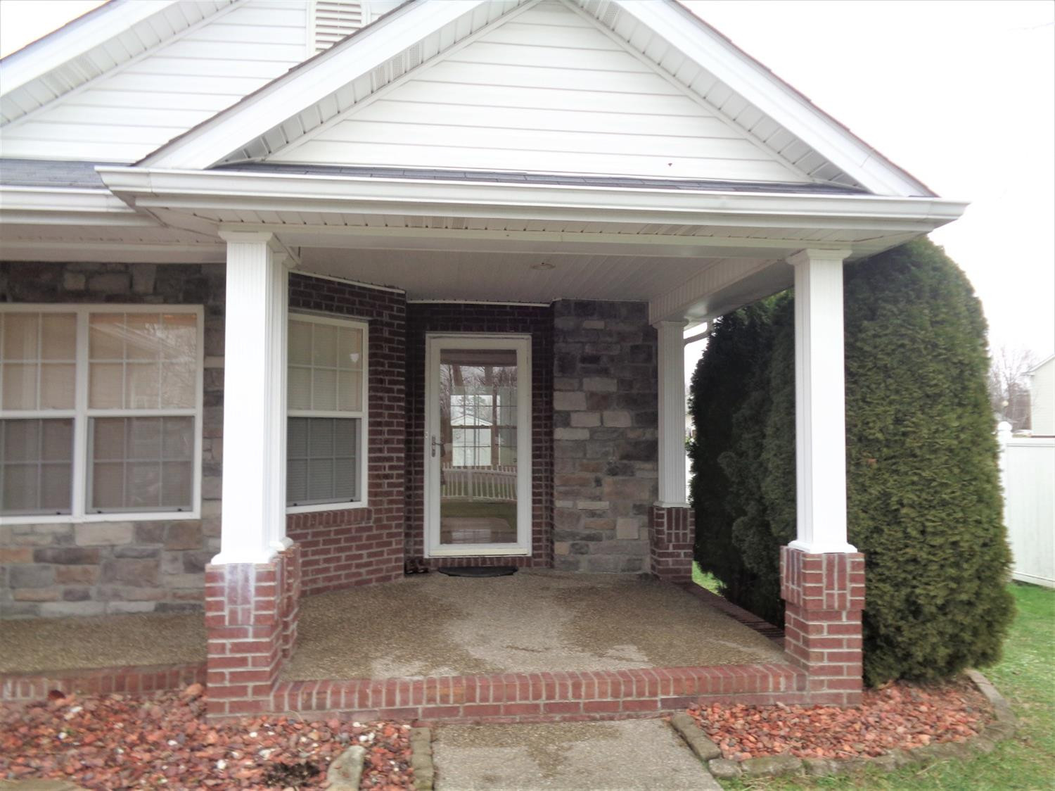 704 County Farm Road London, KY 40741 - Photo 4 of 32 Photo 4