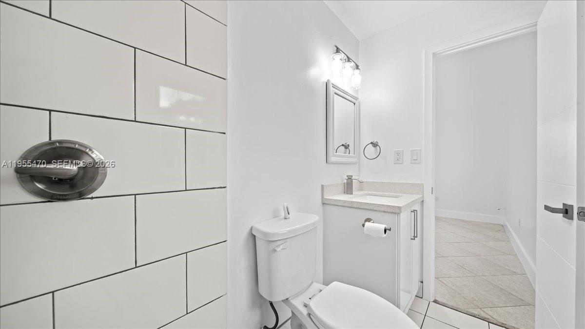 6722 Southwest 135th Court Miami, FL 33183 - Photo 7 of 11