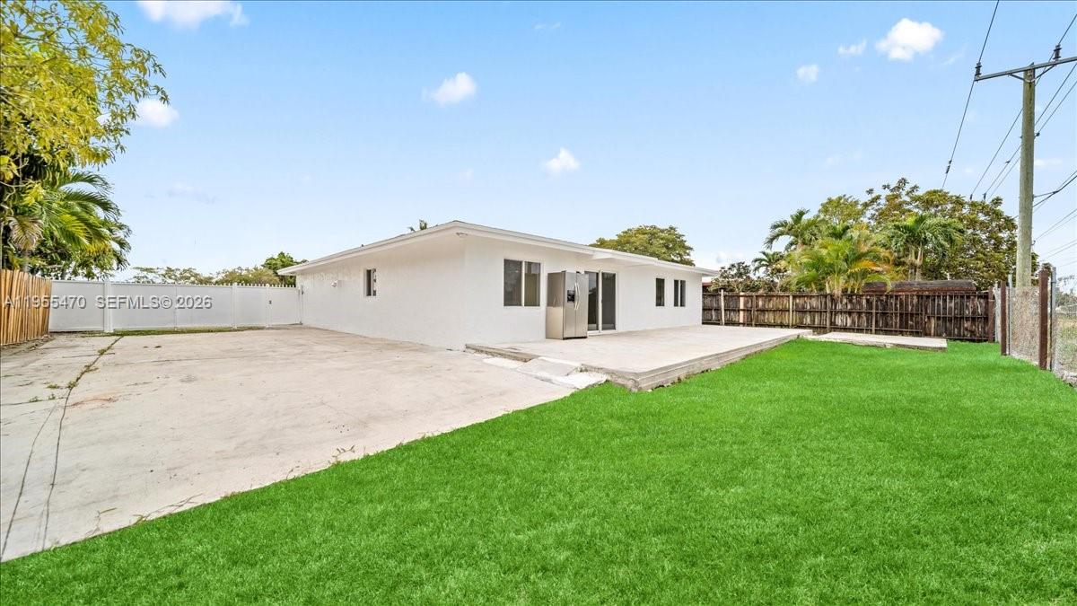 6722 Southwest 135th Court Miami, FL 33183 - Photo 10 of 11