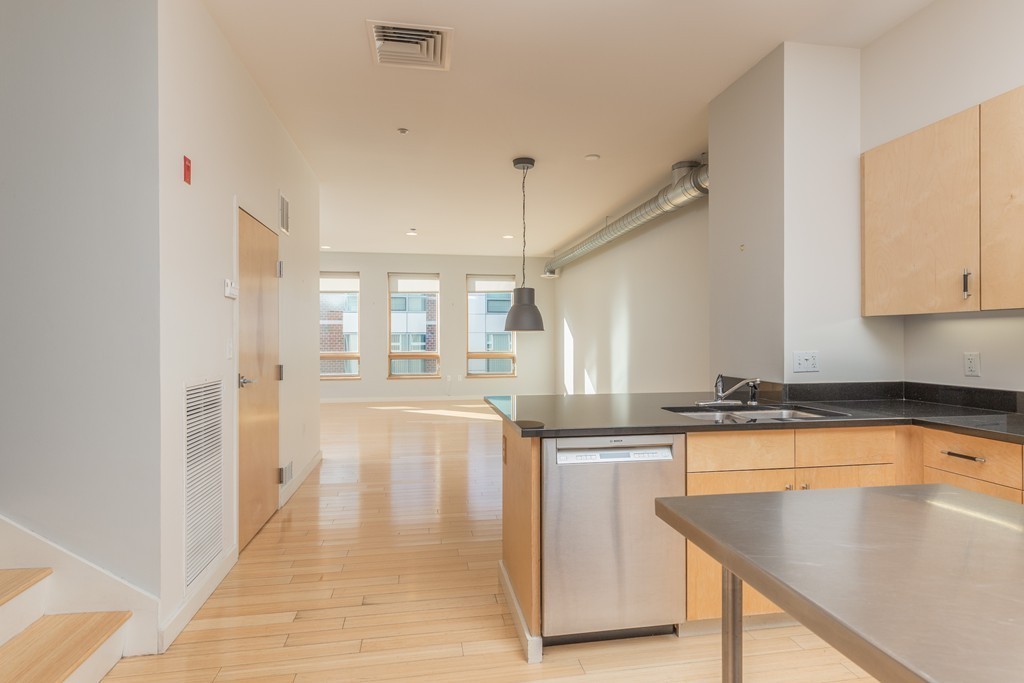52 Athens Street, Unit 3 Boston, MA 02127 - Photo 3 of 16