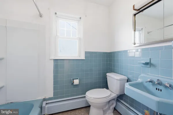 $330,000 | 739 Henry Drive, Emmaus, PA 18049