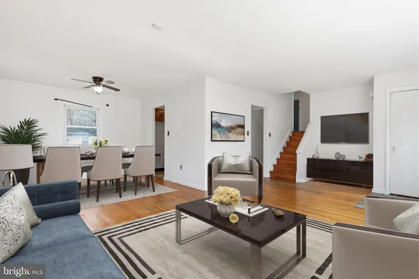 $330,000 | 739 Henry Drive, Emmaus, PA 18049