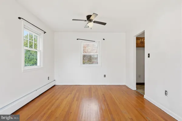 $330,000 | 739 Henry Drive, Emmaus, PA 18049