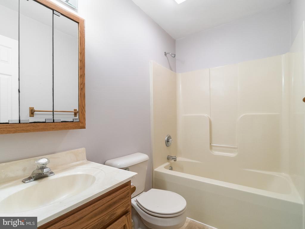 16306 Edwards Road Bowling Green, VA 22427 - Photo 18 of 24 Gallery Image 18