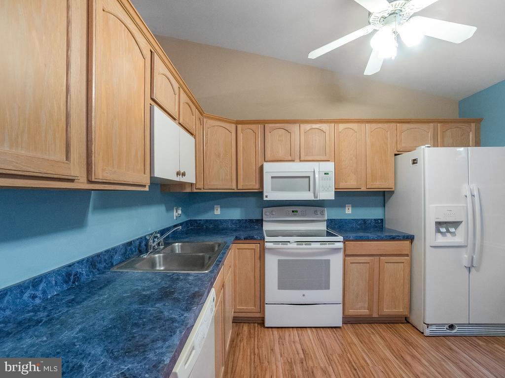 16306 Edwards Road Bowling Green, VA 22427 - Photo 7 of 24 Gallery Image 7