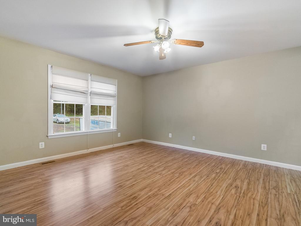 16306 Edwards Road Bowling Green, VA 22427 - Photo 10 of 24 Gallery Image 10