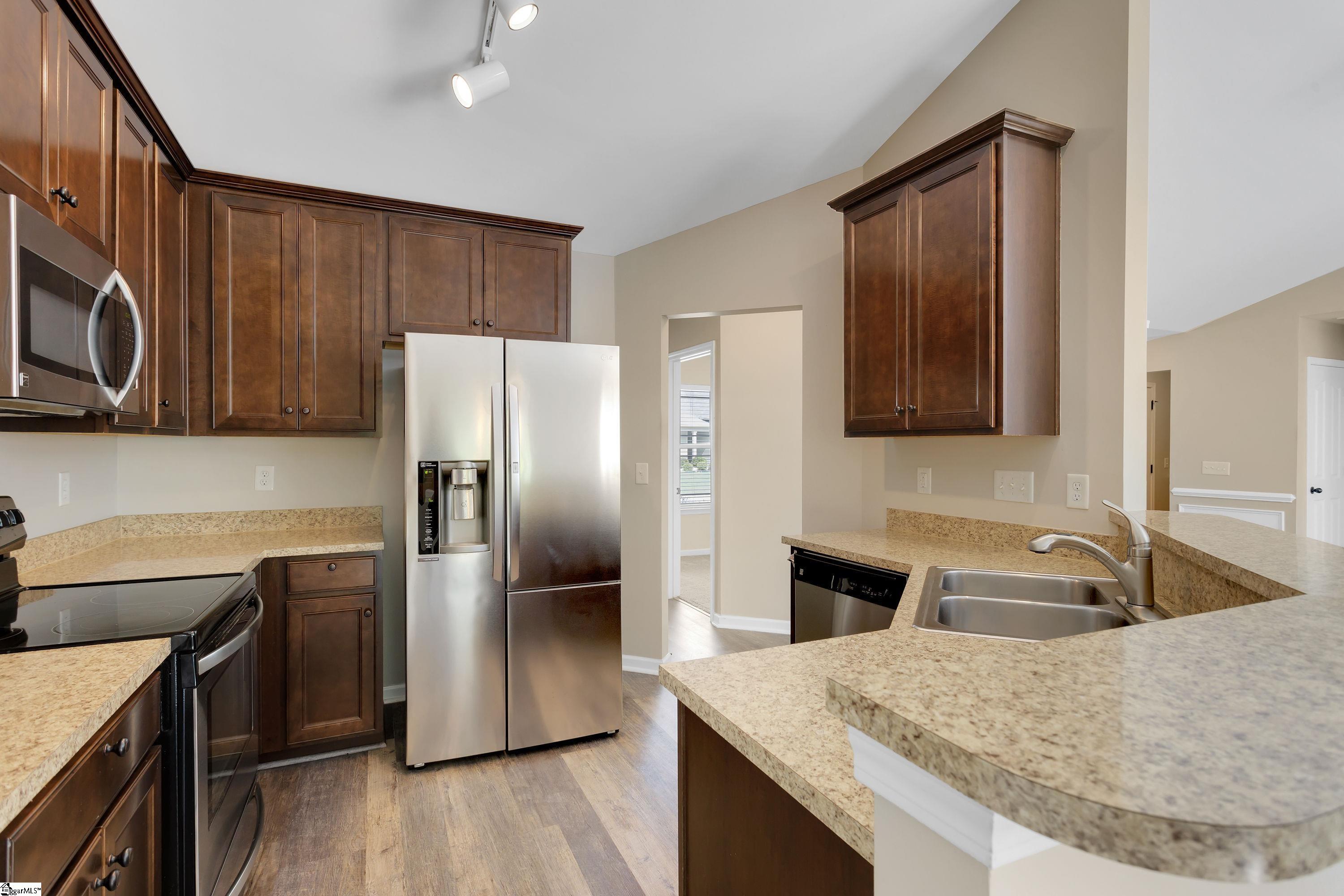 364 Riverdale Road Simpsonville, SC 29680 - Photo 6 of 21 Gallery Image 6