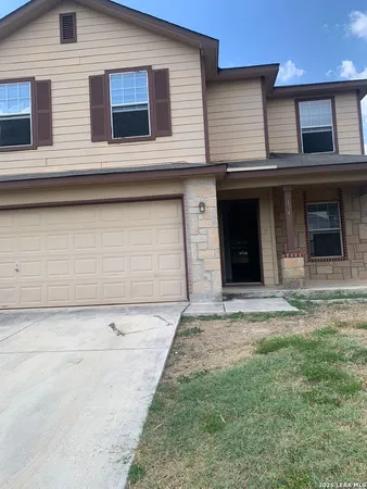 $1,950 | 13407 Rhodes Villa, San Antonio, TX 78249